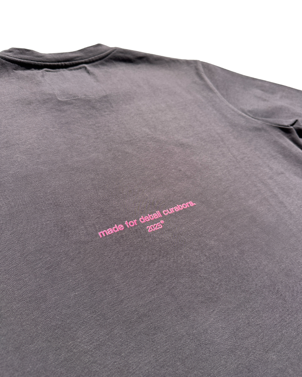 "halo" tee