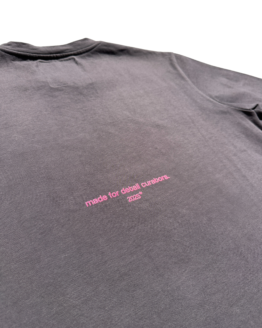 "halo" tee